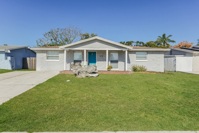 Building Photo - 2844 Homewood St