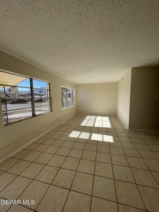 Photo - 4917 Ajax Ct