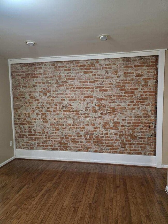 Photo - Wilmington Rowhome - Hedgeville Area