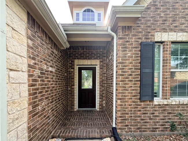 Photo - 2814 Ridgeglen Ln