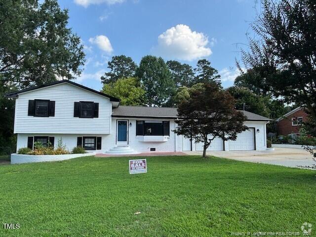 Building Photo - 710 Wakeland Dr Rental