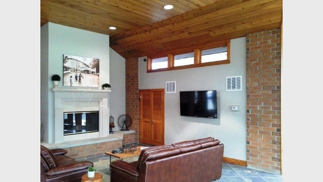 Parkridge Apartments