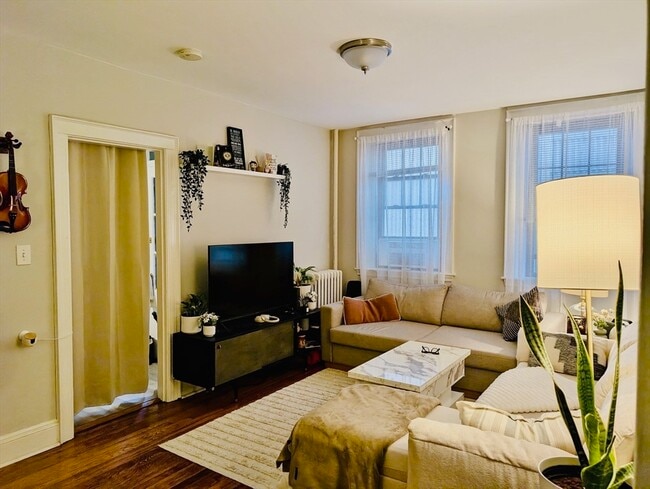 Photo - 249 Chestnut Hill Ave Unidad 24