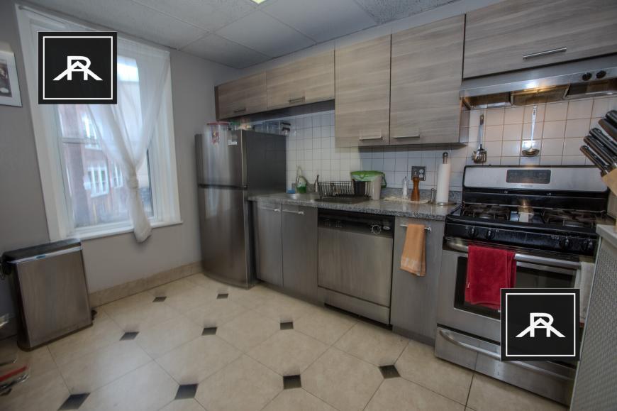 3 bedroom in Brighton MA 02135 - 3 bedroom in Brighton MA 02135 Condo Unit 2