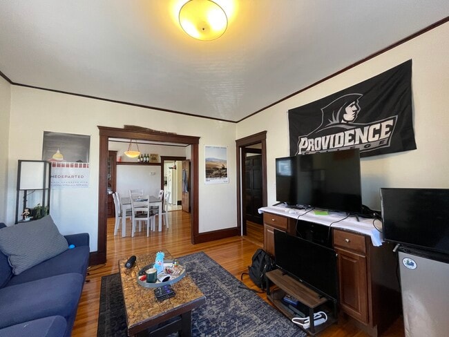 Photo - 56 Hobson St Unit 2