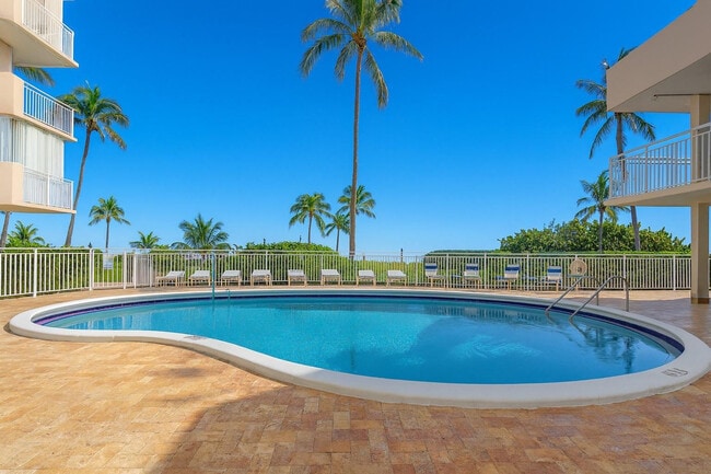 Photo - 5200 N Ocean Blvd Unit 109