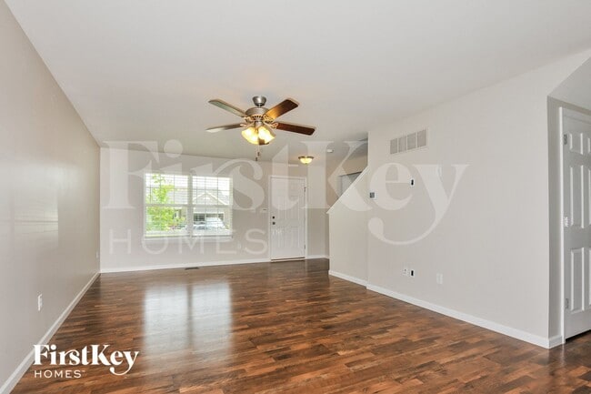 Photo - 123 Brookview Way Dr