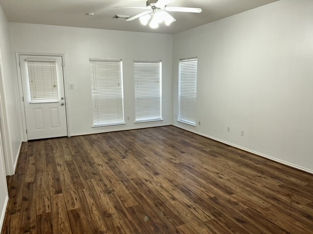 Photo - 3010 S Heights Hollow Ln