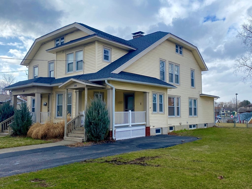 Photo - 306 Steuben St