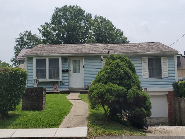 Photo - 320 Dawson Ave House