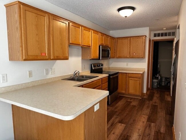 Photo - Light-Bright Corner Unit Townhome with Private Courtyard Available 7/1/26!