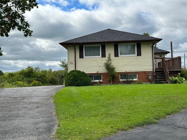 Building Photo - 2-29 Coyle Crescent - Lakefield ON