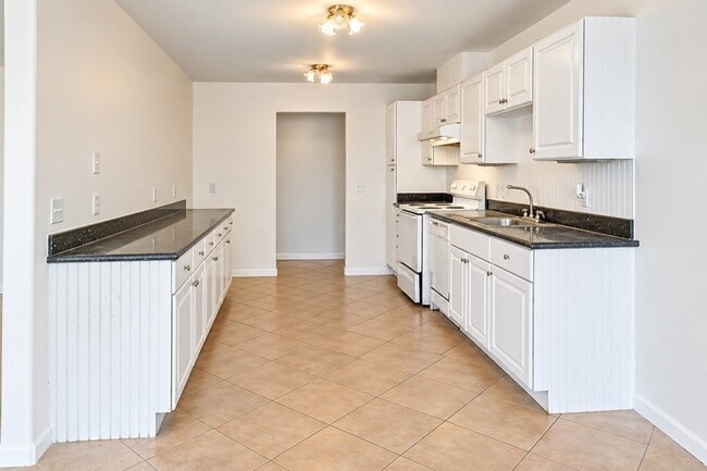 1805 Bayou Homes Dr