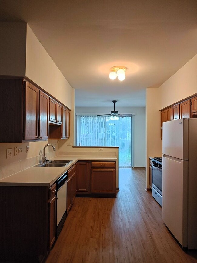 Photo - 283 Camel Bend Ct