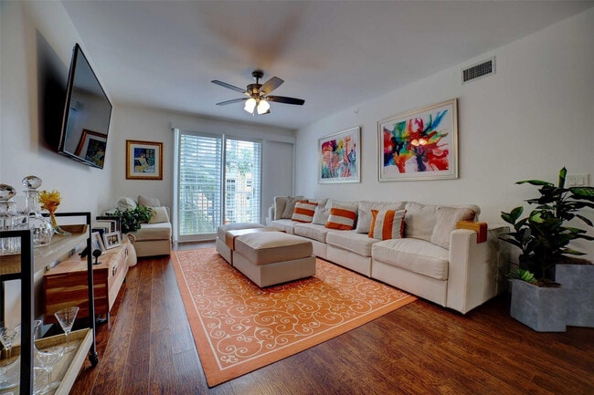 Photo - 720 S Sapodilla Ave Unit 413