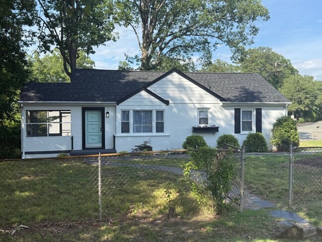 Photo - 9000 Gayton Rd