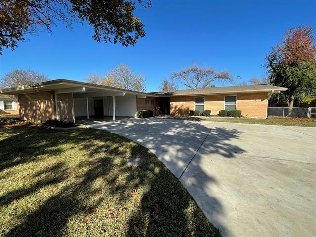 Building Photo - 4616 Fawn Dr