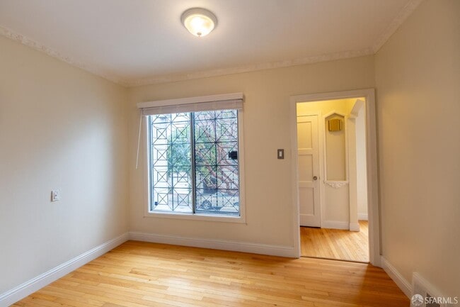 Photo - 219 St Charles Ave