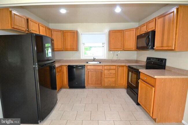 Photo - 3717 Irongate Ln