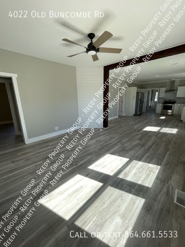 Photo - 4022 Old Buncombe Rd