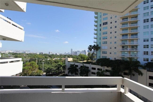 Photo - 2501 Brickell Ave Unit 804