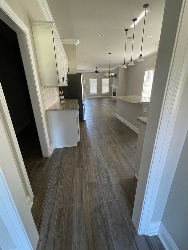 4 BEDROOMBUILT IN 2020WILLOW HEIGHTS OF Rental House Rental in