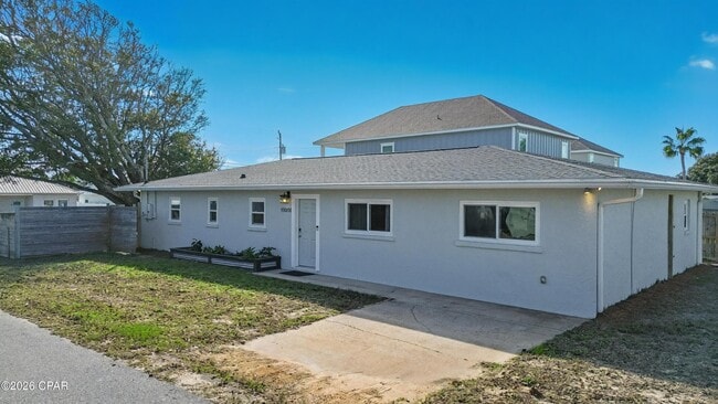 Building Photo - 19909 Alta Vista Dr