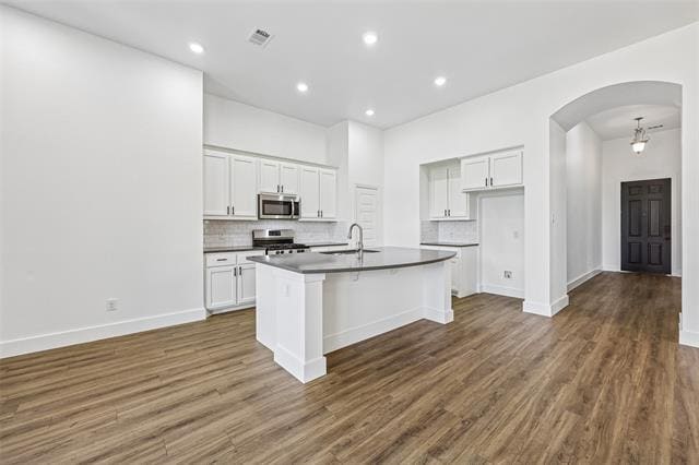 Photo - 1506 Calcot Ln