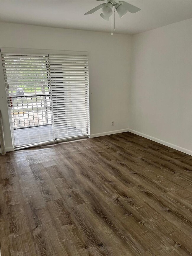 Photo - 6342 Chasewood Dr Unit E