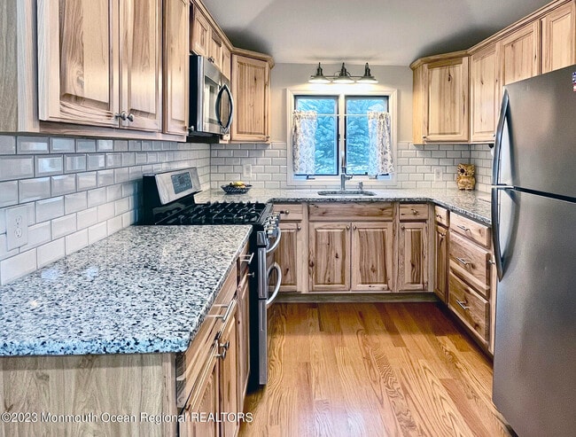Photo - 1032 2nd Ave
