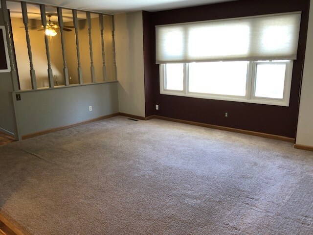 Photo - 131 Sherwood Cir