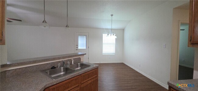 Photo - 5803 Lariat Ct