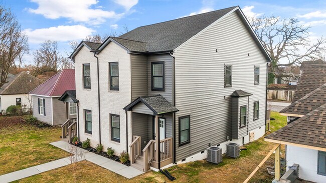 Photo - 212 E Morelia Ave