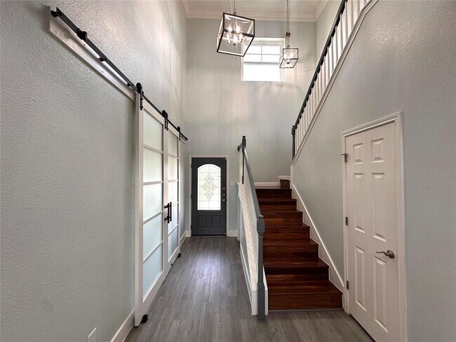 Photo - 803 Mallard Lake Tr