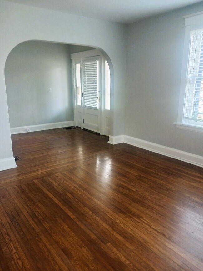 Photo - 2127 Slane Ave Unit 2127-1