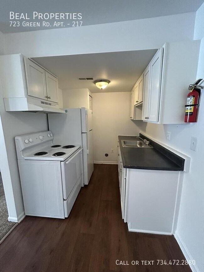 Photo - 723 Green Rd Unidad 217