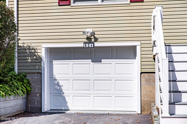 62 Devitt Rd