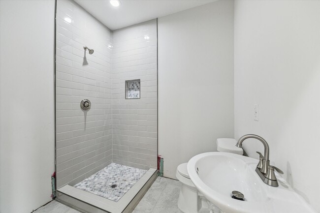 Photo - 2209 Stevens St