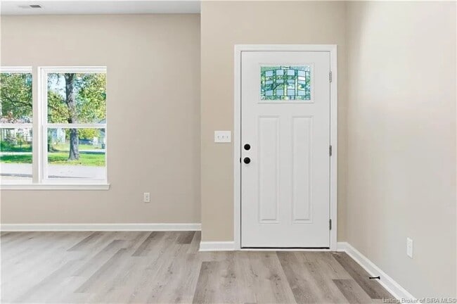 Photo - 131 Level St