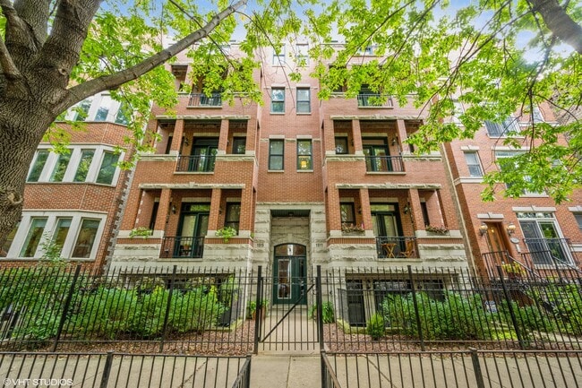 Building Photo - 1511 N Hudson Ave Unit 2 Rental