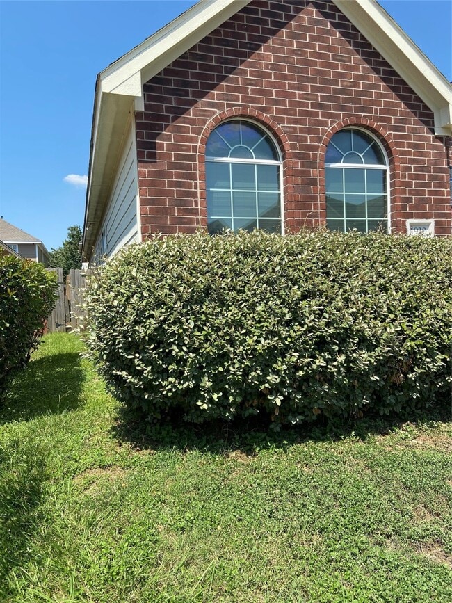 Photo - 1930 Shady Oaks Ct