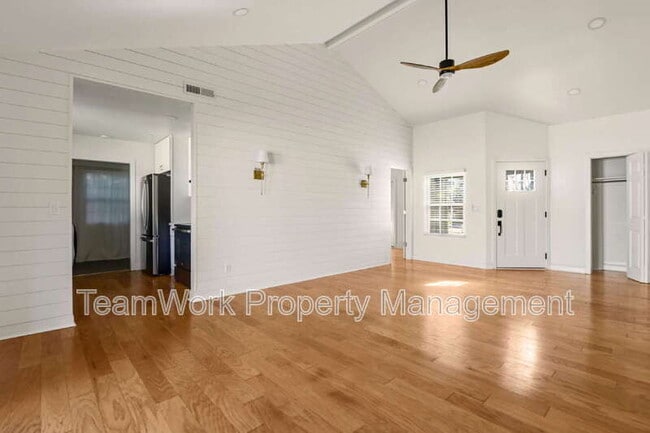 Photo - 1127 Snap Dragon Ct