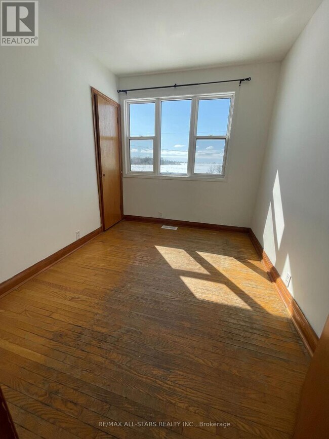 Photo - 488 Fenel Rd