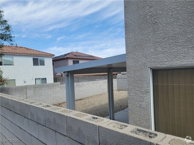 Building Photo - 10123 Lemon Thyme St Rental