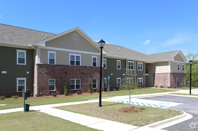 Building Photo - McRae-Helena Estates Rental