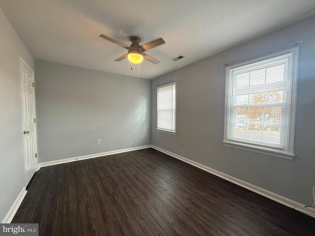 Photo - 10002 Erlwood Ct