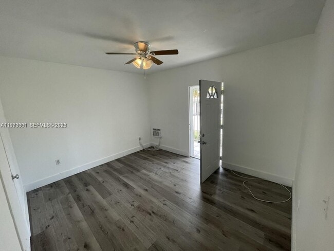 Photo - 1780 NE 146th St Unit A