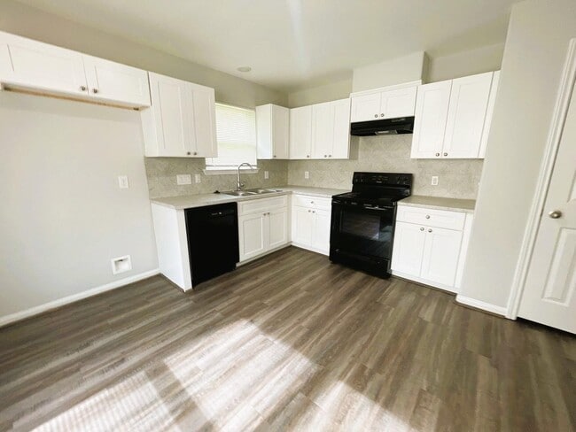 Photo - 8005 Talton St House