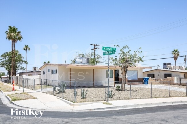 Photo - 2317 Hassett Ave