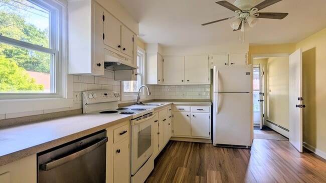 Photo - Hamden first floor apartment Unit 1